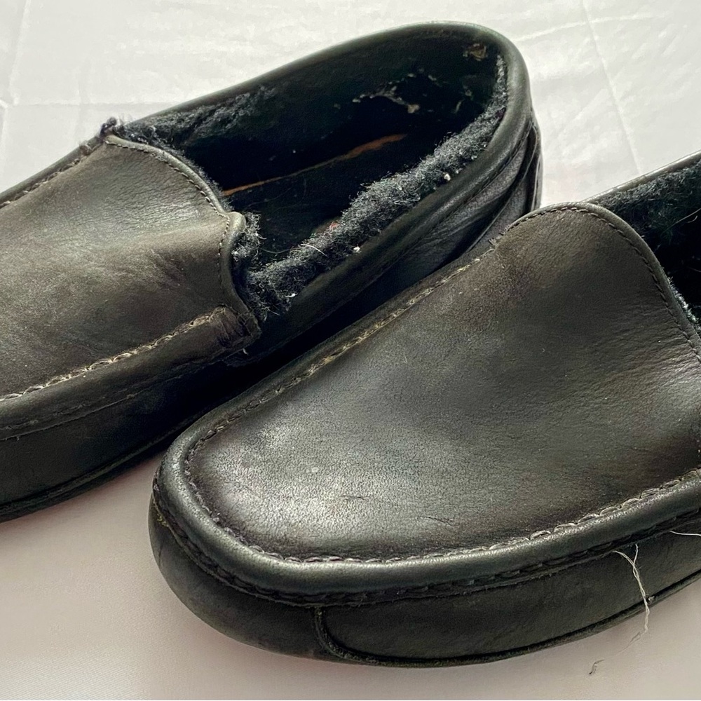 UGG Black Loafers Slippers 1103889